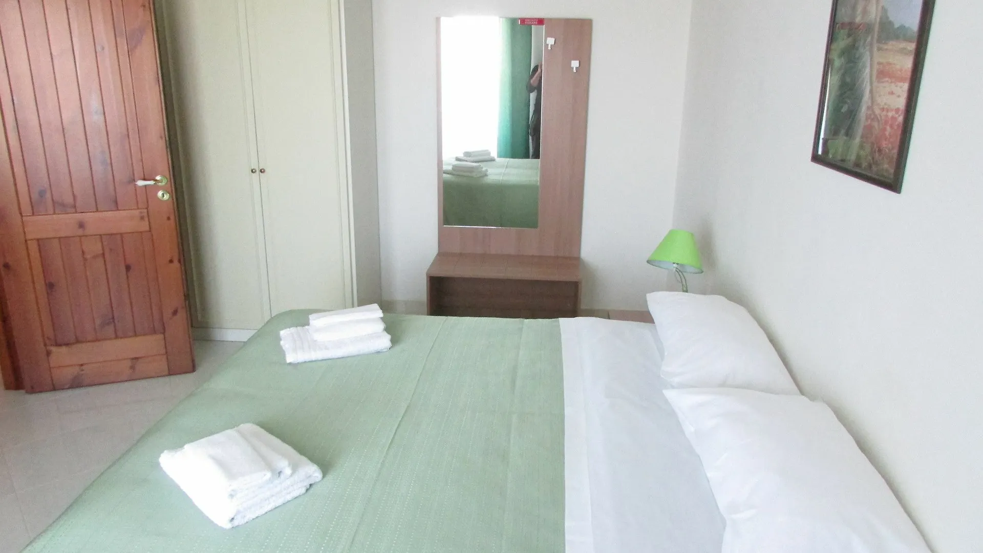 B&B Mariposa Marausa 3*,